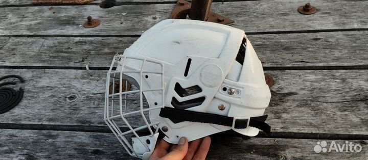 Шлем хоккейный детский