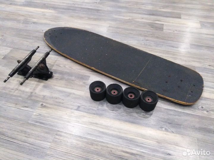 Лонгборд: дека comet voodoo AIR + траки и колеса