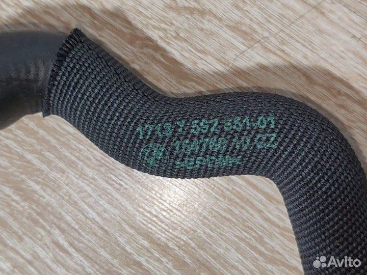 Шланг системы охлаждения Bmw 5 F10 N63B44 2011