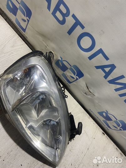 Фара правая Opel Corsa C