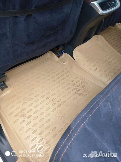 Автомобильные коврики резиновые