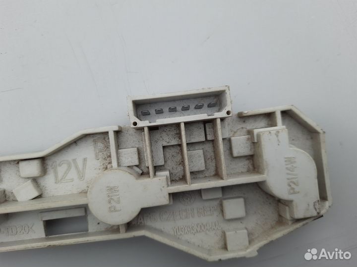 Плата заднего правого фонаря Skoda Fabia