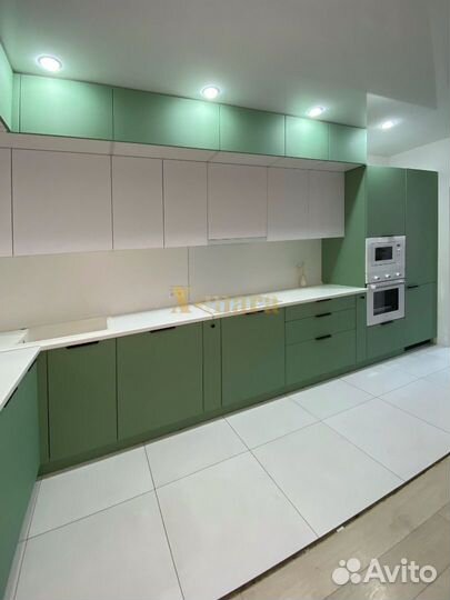 Кухни на заказ, кухонный гарнитур