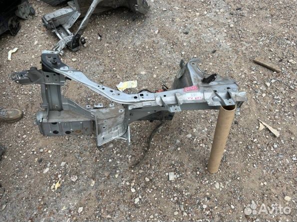 Передняя левая четверть Тойота Королла Е210