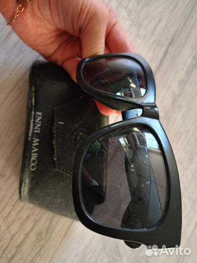 Солнцезащитные очки унисекс черные