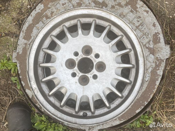 Диски r14 разные