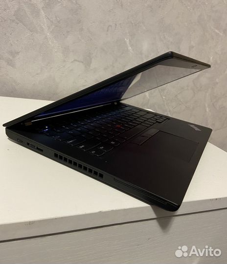 Ноутбук Lenovo ThinkPad T480