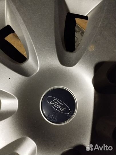 Колпаки на Форд фокус