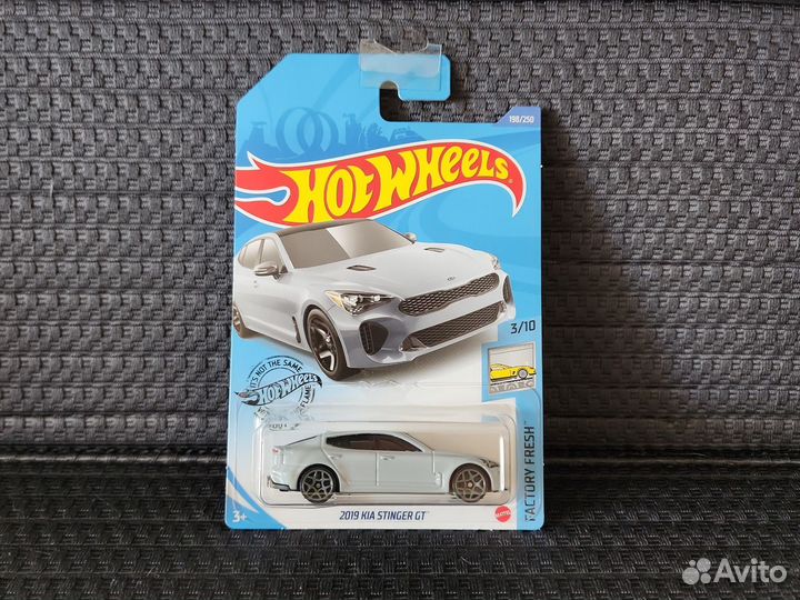 Hot Wheels 2019 Kia Stinger / Factory Fresh
