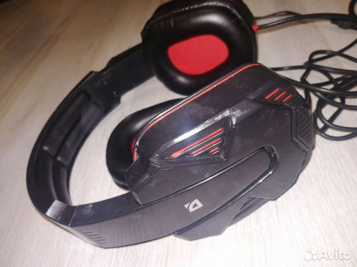 Игровые наушники с микрофоном