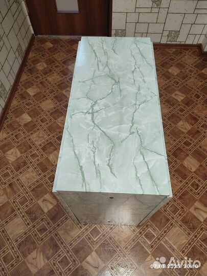 Стол раскладной, книжка