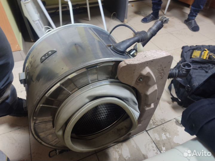 Бак стиральной машины indesit