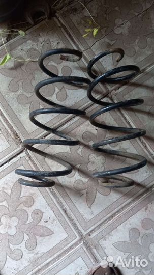 Продам пружины завышенные. Столи на приоре