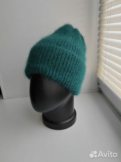 Шапка женская вязаная