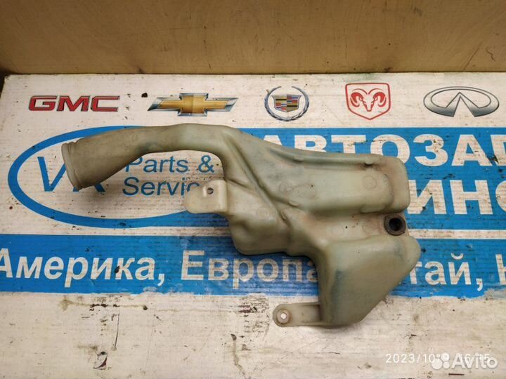 Бачок омывателя фар Ford Escort 95-01