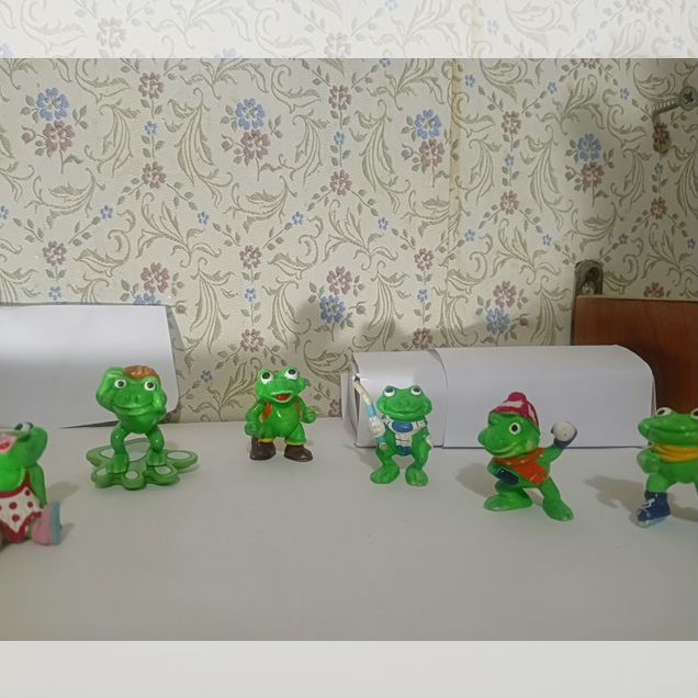 Киндер игрушки