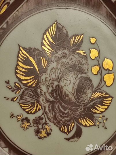 Настенная тарелка 