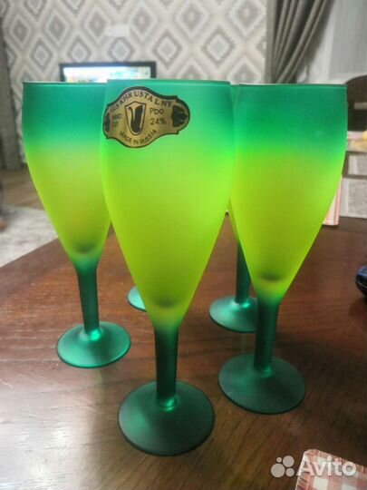 Набор фужеров