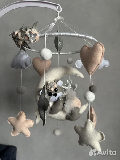 Мобиль в детскую кроватку новый