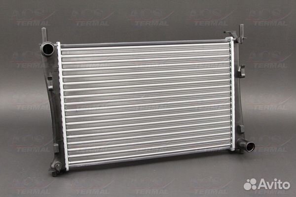 Радиатор охлаждения Форд Фьюжн 04