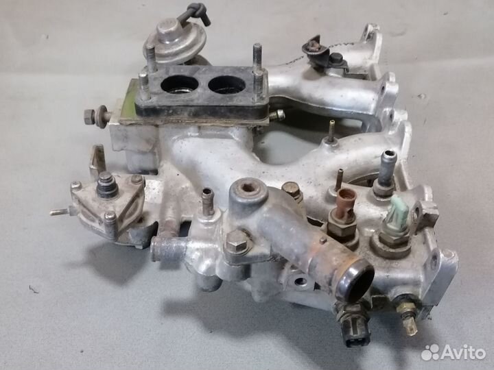 Коллектор впускной Mitsubishi Mirage 1991