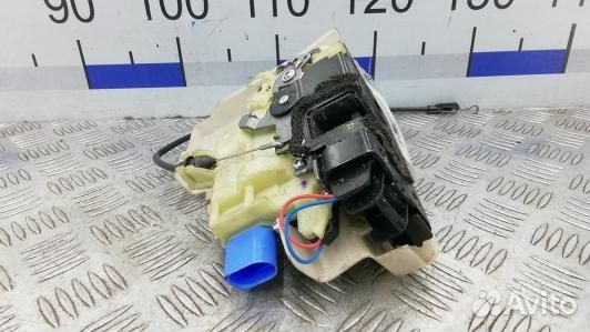 Замок двери передней правой volkswagen polo 4 (9N)