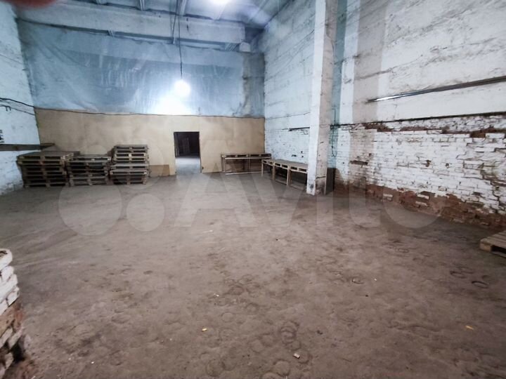 Склад, 270 м²