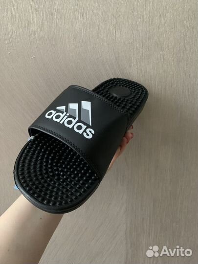 Тапочки летние Adidas чёрные