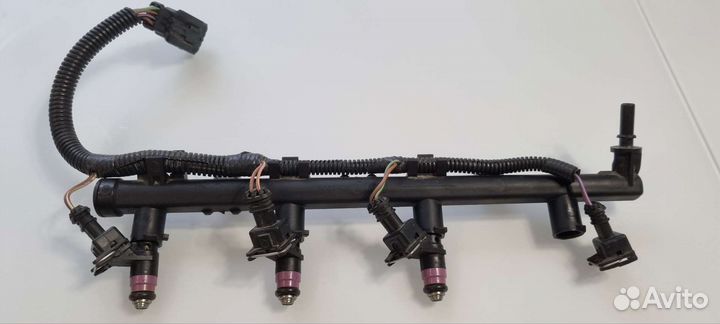 Форсунка топливная Рено Меган Сценик Клио Флюенс