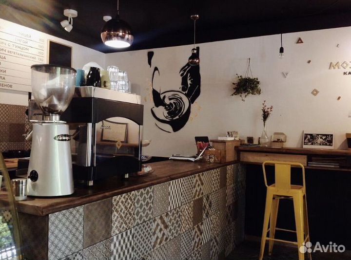 Изготовление барных стоек, торговых островков