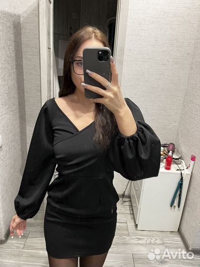 Черное платье