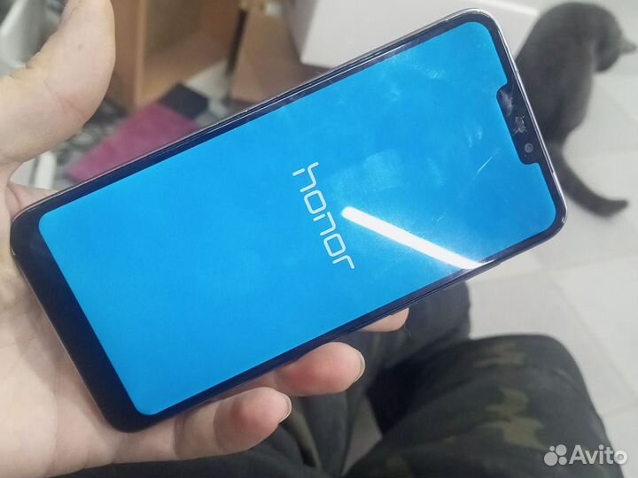 HONOR 8C, 3/32 ГБ