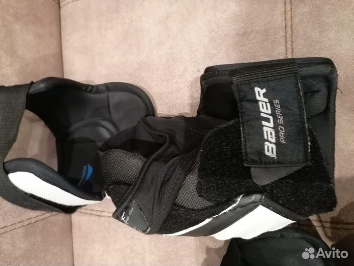 Налокотники и щитки хоккейные sr