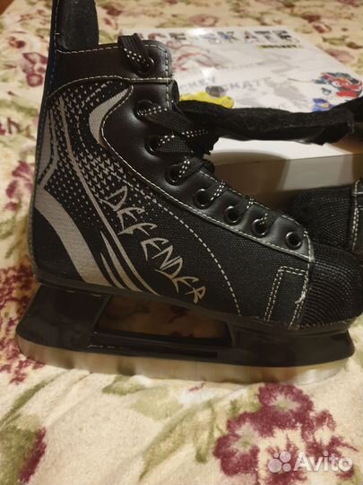 Коньки хоккейные