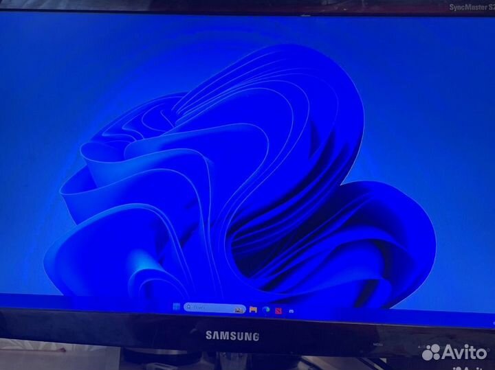 Монитор Samsung 22 дюйма