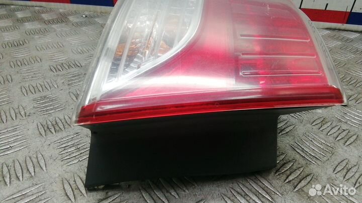Фонарь задний левый Toyota Avensis 3 (T270) 2010