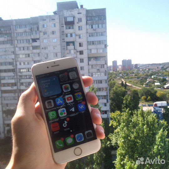iPhone X, 64 ГБ