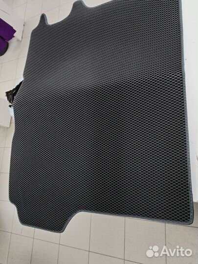Коврик в багажник