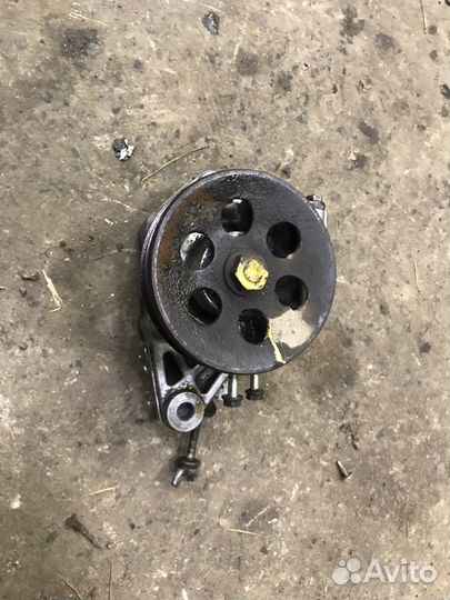 Насос Гур Hoda Civic 1,5 двигатель d15b