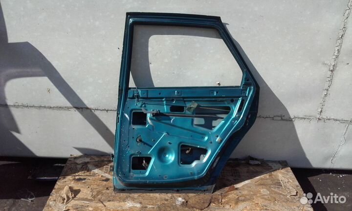 Задняя правая дверь Ваз 2110/11/12