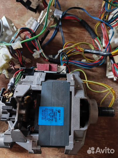 Двигататель стиральной машины