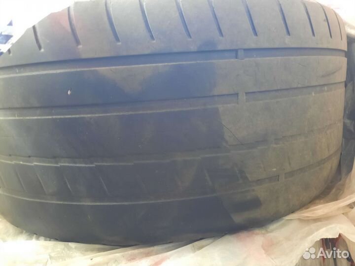 Altenzo Sport Comforter 275/35 R18 и 275/35 R18