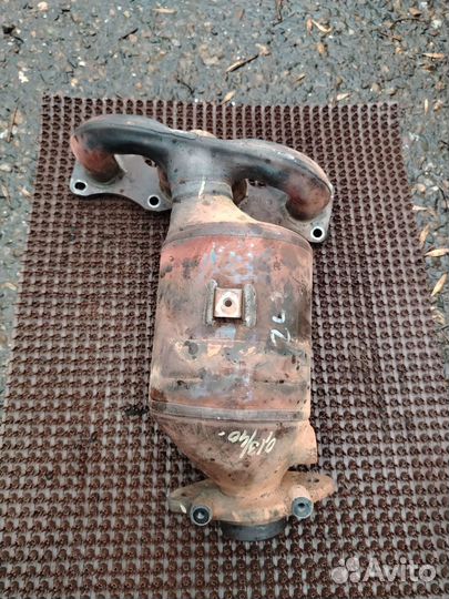 Выпускной коллектор G4NA с катализатором