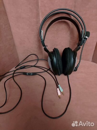 Наушники проводные Speedlink с микрофоном