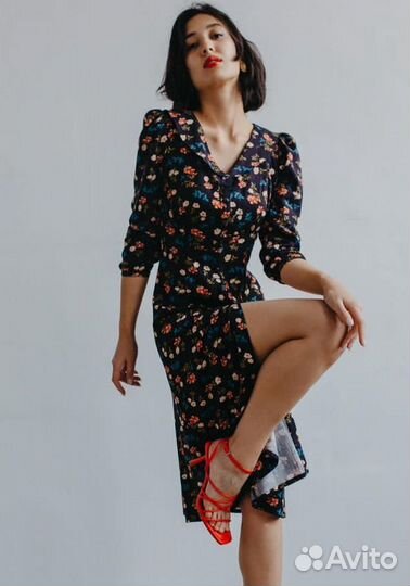 Платье modo.bespoke 42