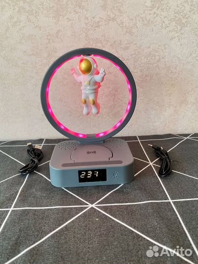 Ночник/ светильник Космонавт