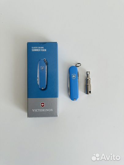 Victorinox карабин