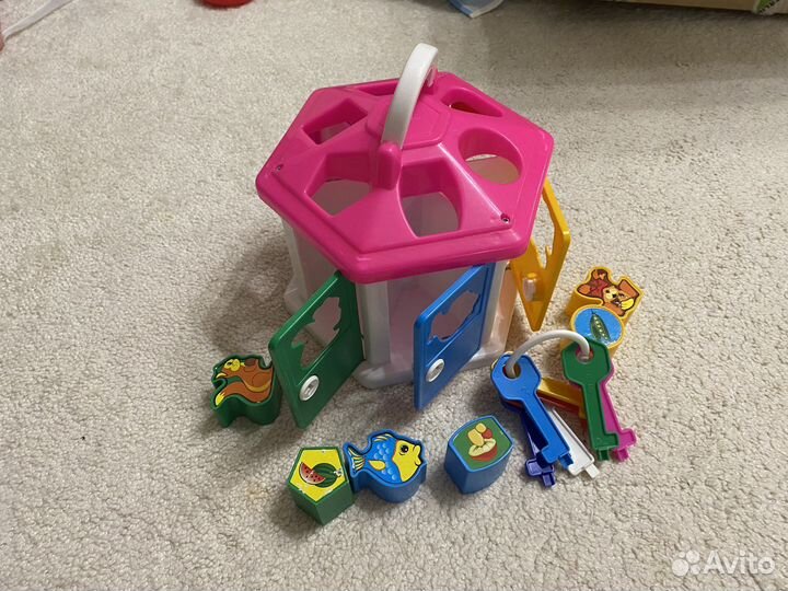 Развивающие игрушки сортеры