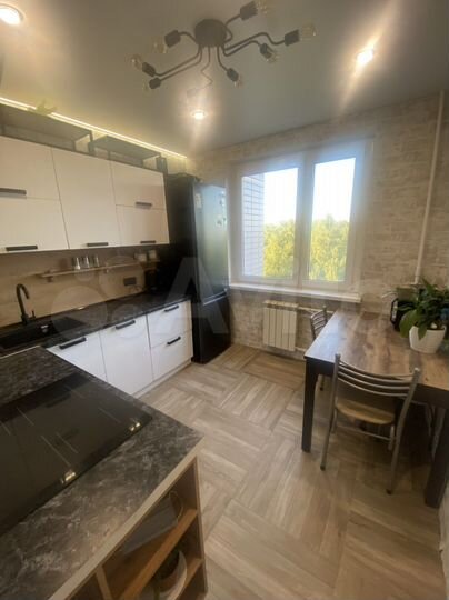 3-к. квартира, 74 м², 8/17 эт.