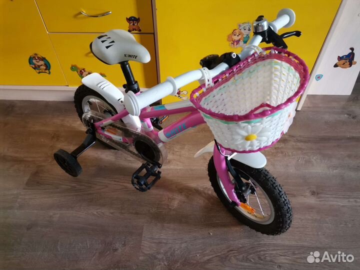 Велосипед детский 4х колёсный